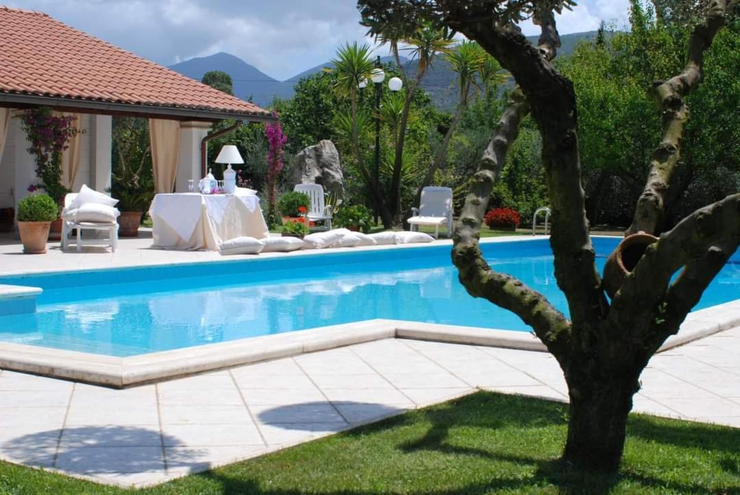 Villetta Blue Garden Sonnino Exterior photo