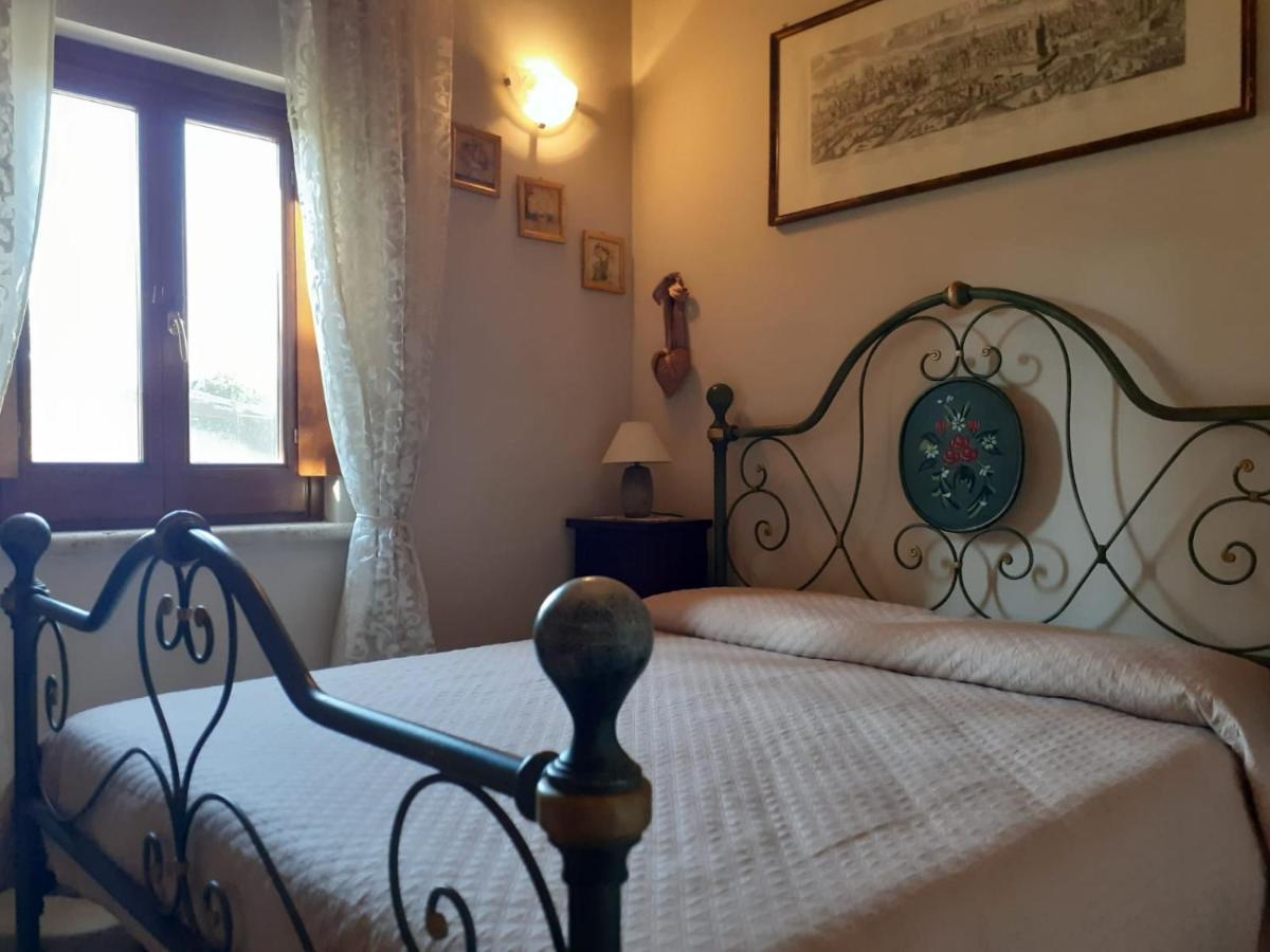 Villetta Blue Garden Sonnino Exterior photo